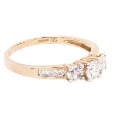 9ct 3 Stone Diamond Ring