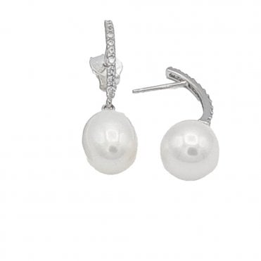 Gold Oval Pearl Drop Earring
