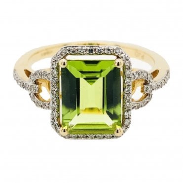 Peridot & Diamond Ring Size N
