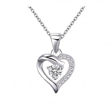 Solitaire in Love Heart Pendant